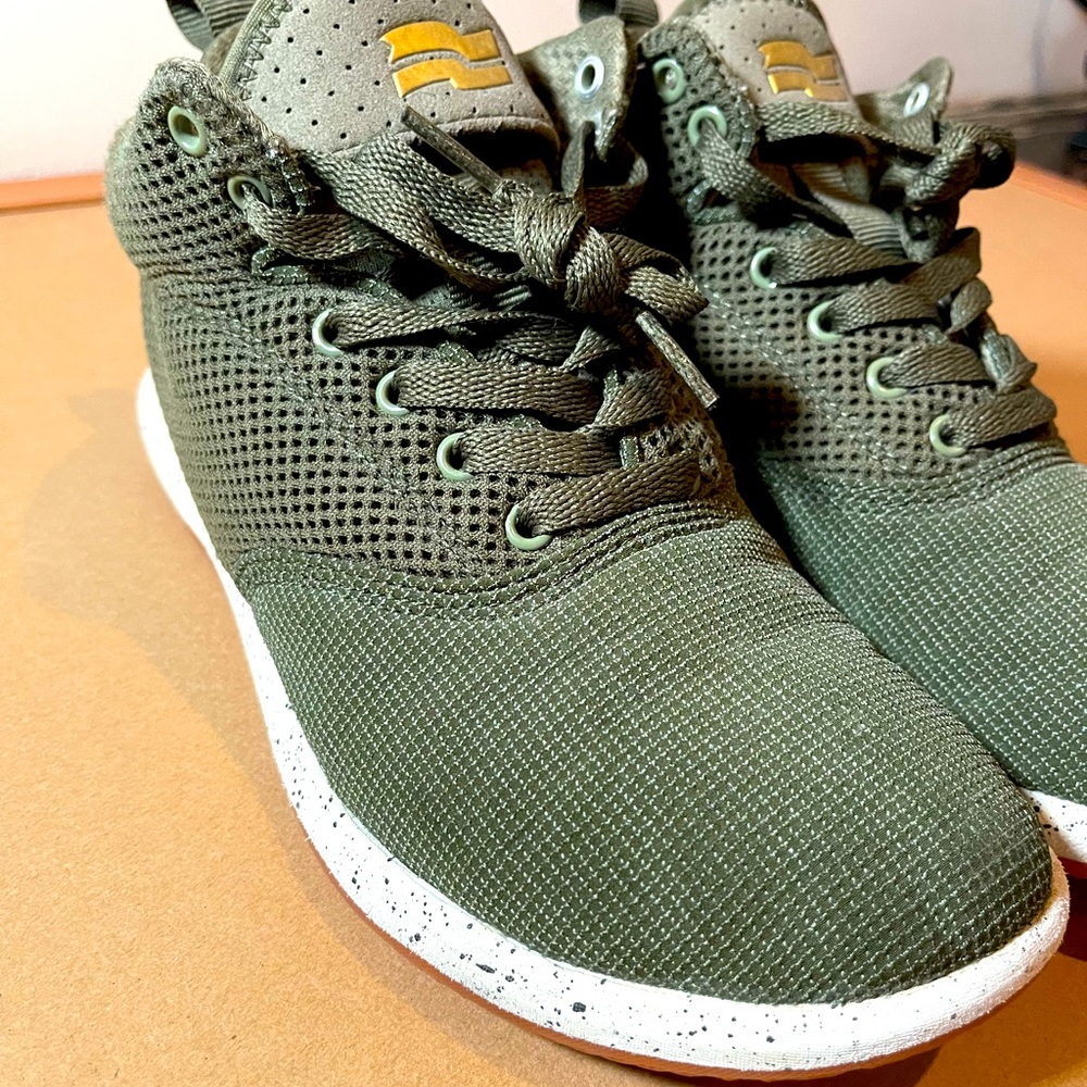 Strike Mvmnt Rip Stop Camo Shoe w Gum Sole